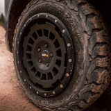 TWIN-MONOTUBE-PROJEKT-AT 8x17 ZOLL IN SEIDENMATT SCHWARZ für Mercedes V Klasse 447